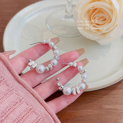Earring Stud Pearl C Shaped HXEE6054