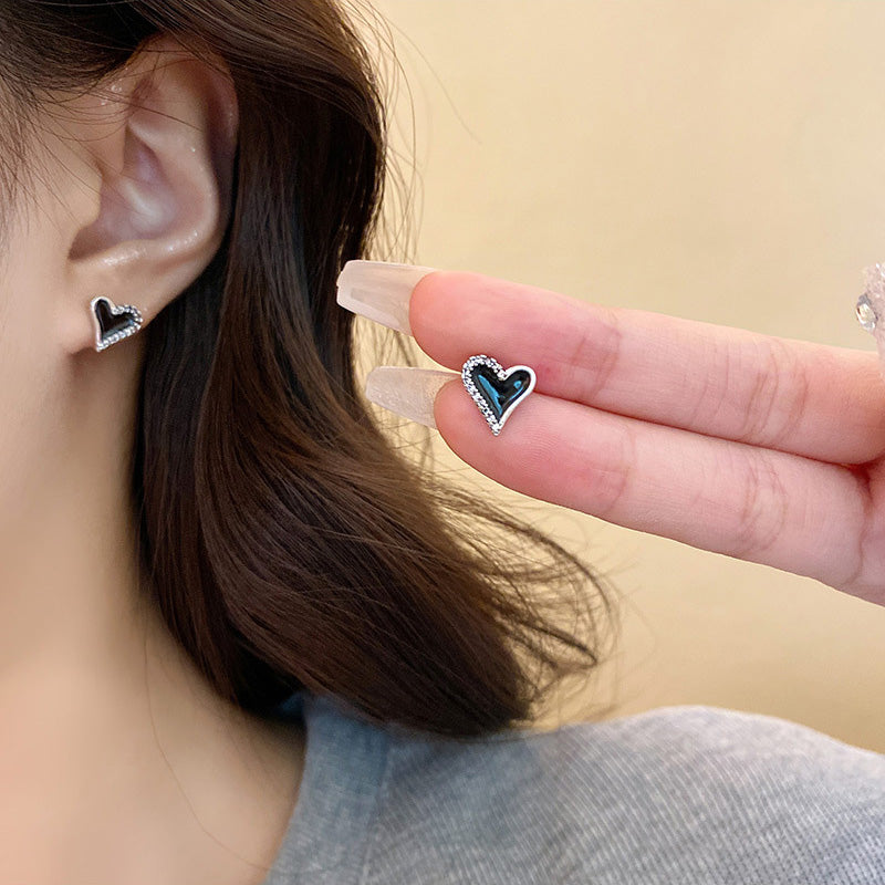 Earring Stud Cool Style Diamond Encrusted Black Peach Heart HXEE6088