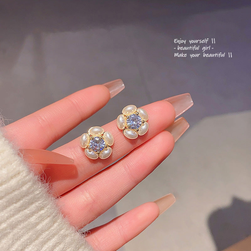 Earring Stud Niche Pearl Zircon Flower HXEE6119