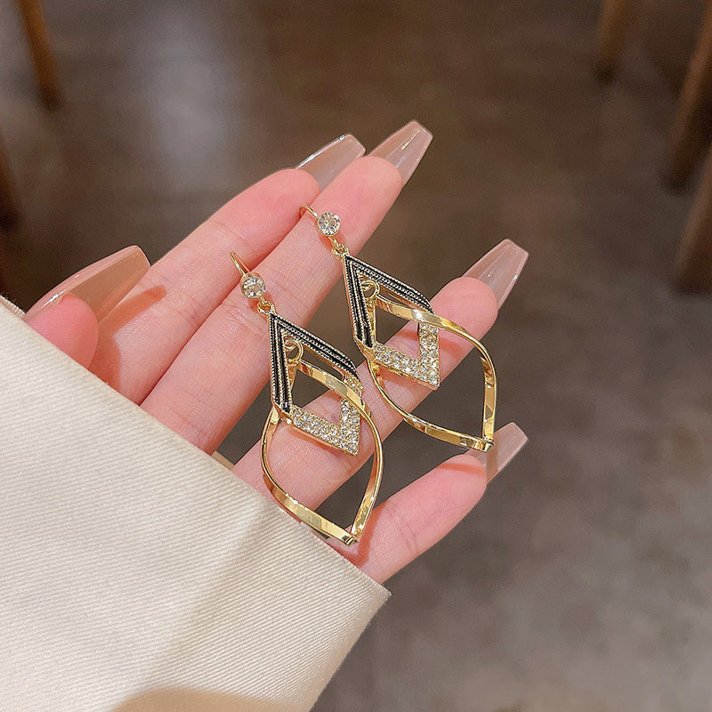 Earring Stud Long Exaggerated Geometric Diamond Shaped Rhombus HXLA0546