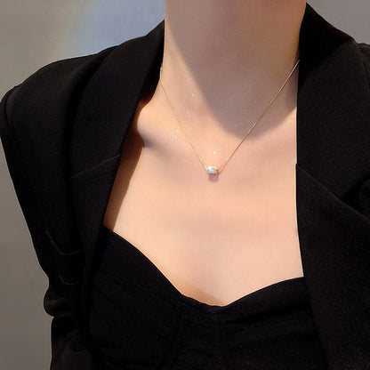 Necklace Crystal Small Pendant HXNX0570