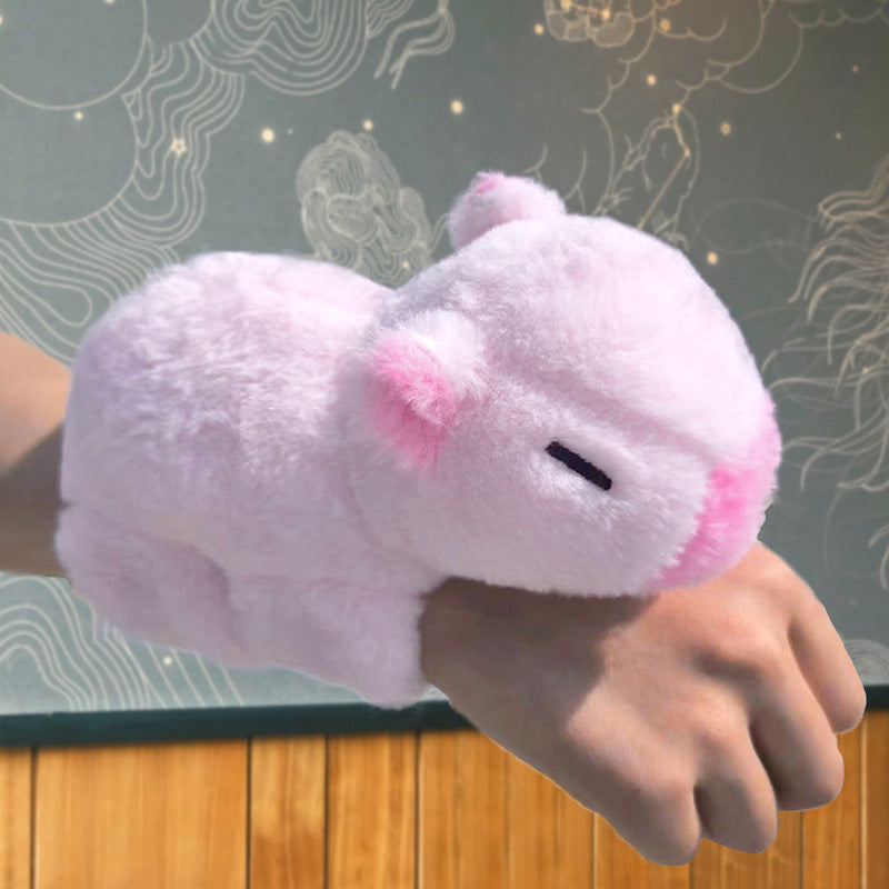 Boneka Capybara Lucu Lying Clingy Capybara Plush Slap Snap Band Wristband Doll Gelang Tangan