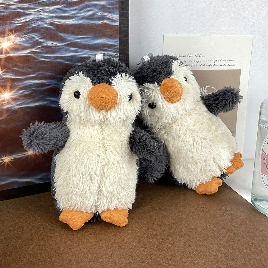 Gantungan Kunci Boneka Penguin Fluffy Lucu Gemas KCE9185