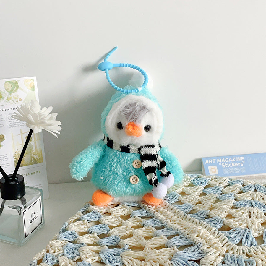 Gantungan Kunci Boneka Penguin Fluffy Winter Gentleman Costume Lucu Gemas KCE9185