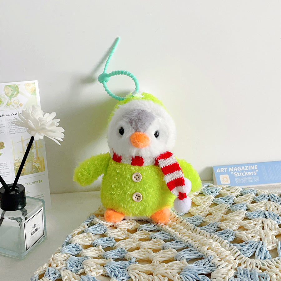 Gantungan Kunci Boneka Penguin Fluffy Winter Gentleman Costume Lucu Gemas KCE9185