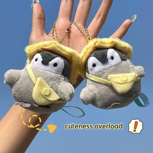 Gantungan Tas Boneka Penguin Topi Tas Kuning Bag Charm MCEW7753