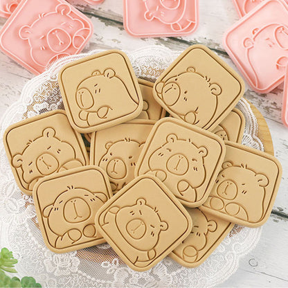 Set 8 Pcs Cookies Cutter Stamp Cetakan Kue Kering Press Tema Binatang Capybara Lucu