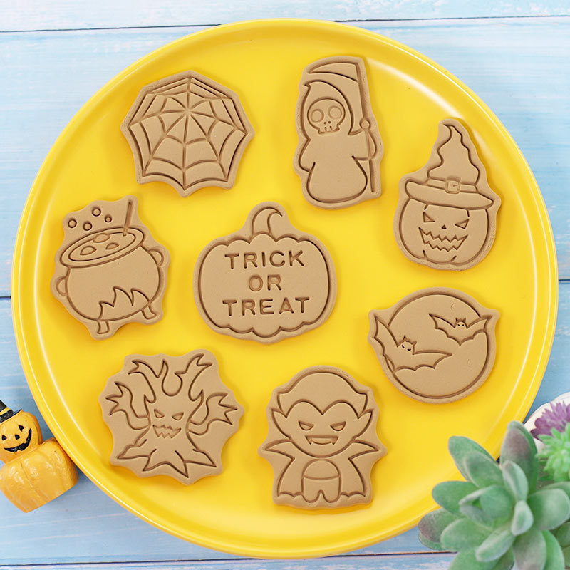 Set 8 Pcs Cookies Cutter Stamp Cetakan Kue Kering Press Tema Halloween