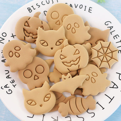 Set 8 Pcs Cookies Cutter Stamp Cetakan Kue Kering Press Tema Halloween
