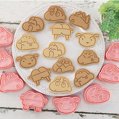 Set 8 Pcs Cookies Cutter Stamp Cetakan Kue Kering Press Tema Shin Chan