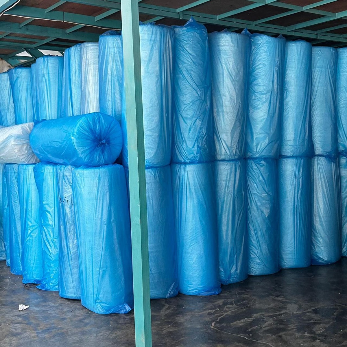 Bubble Wrap Lebar 125 cm Panjang 50 m