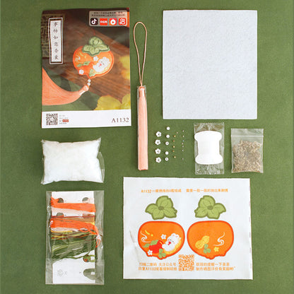 DIY Kit Embroidery Pendant Keychain Kerajinan Tangan Gantungan Kunci Bordir 3