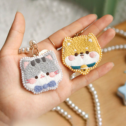 DIY Kit Embroidery Pendant Keychain Kerajinan Tangan Gantungan Kunci Bordir 2