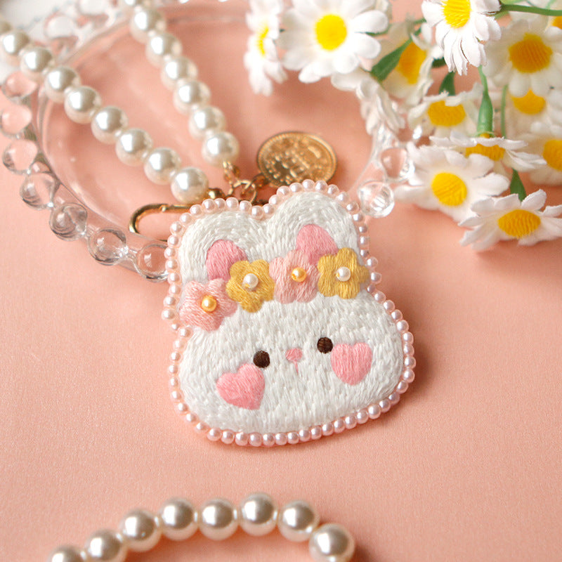 DIY Kit Embroidery Pendant Keychain Kerajinan Tangan Gantungan Kunci Bordir 2