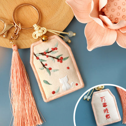 DIY Kit Embroidery Pendant Keychain Kerajinan Tangan Gantungan Kunci Bordir 4