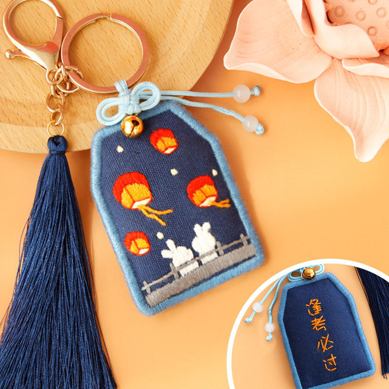 DIY Kit Embroidery Pendant Keychain Kerajinan Tangan Gantungan Kunci Bordir 4