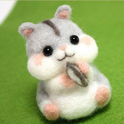 DIY Kit Animal Felt Wool Needle Poke Kerajinan Boneka Hamster Binatang Lucu