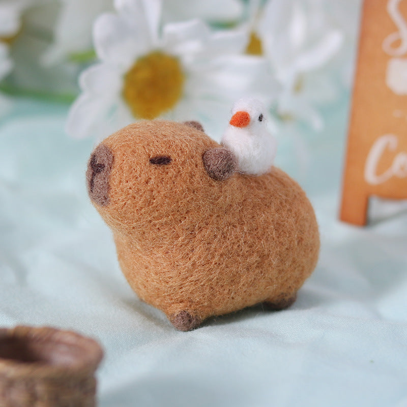 DIY Kit Animal Felt Wool Needle Poke Kerajinan Boneka Capybara Binatang Lucu