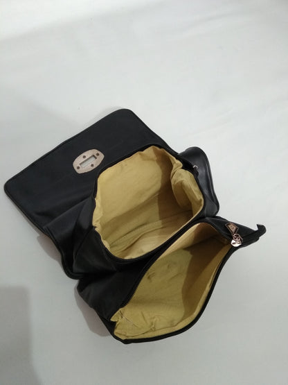 Shoulder Bag Cream Black