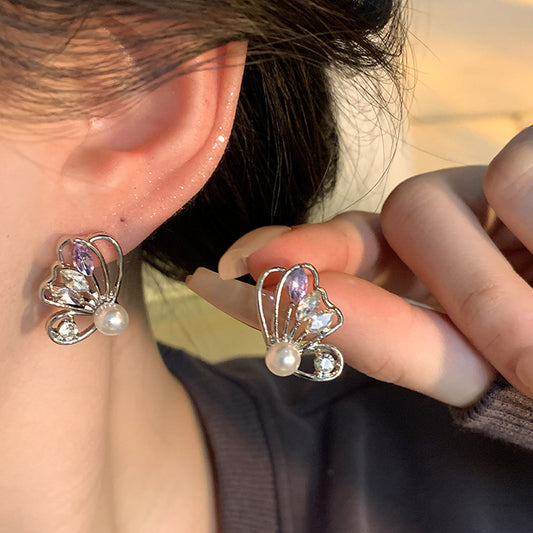 Earring Stud Exquisite Zircon Hollow Butterfly Pearl XEA0939
