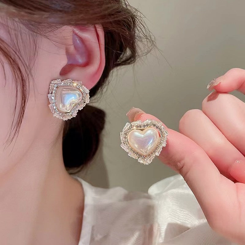 Earring Stud Fantasy Color Love Pearl XEA1245