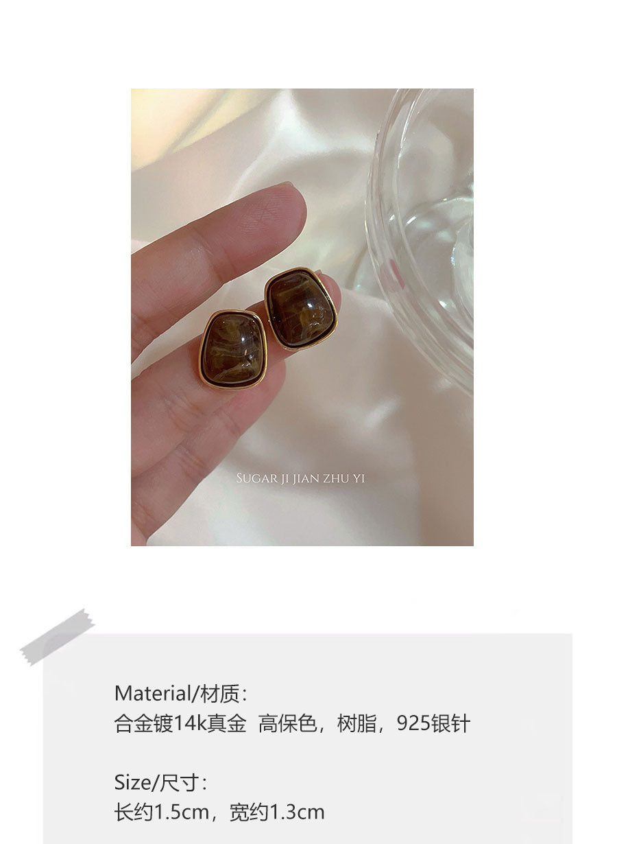 Earring Stud Retro Temperament XEA1359