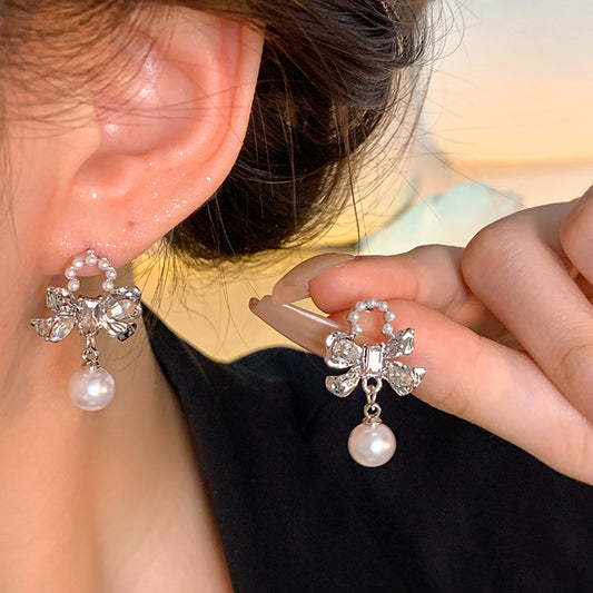 Earring Stud Niche Diamond Bow Pearl XEA1649