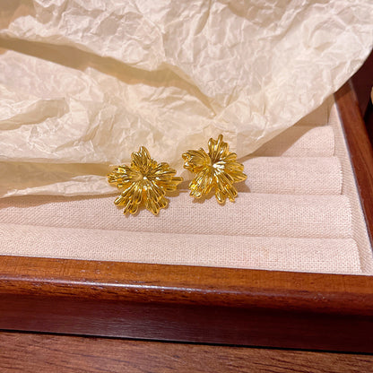 Earring Stud Retro Golden Flower XEA2043