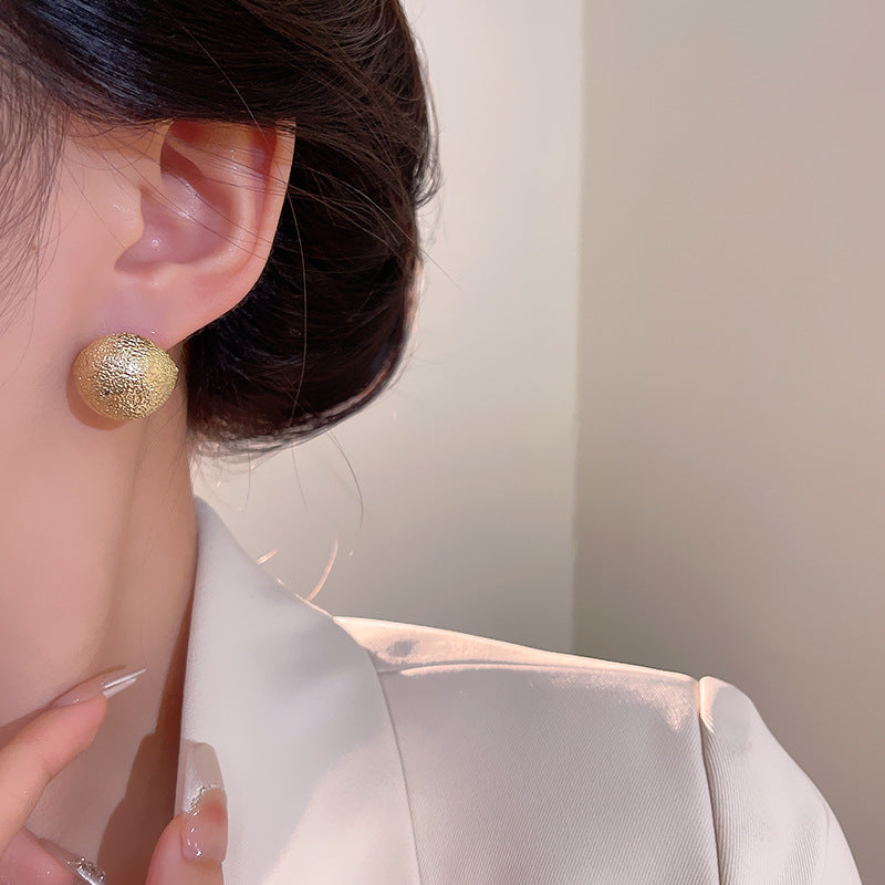 Earring Stud Retro High End Small Bean XEA2069