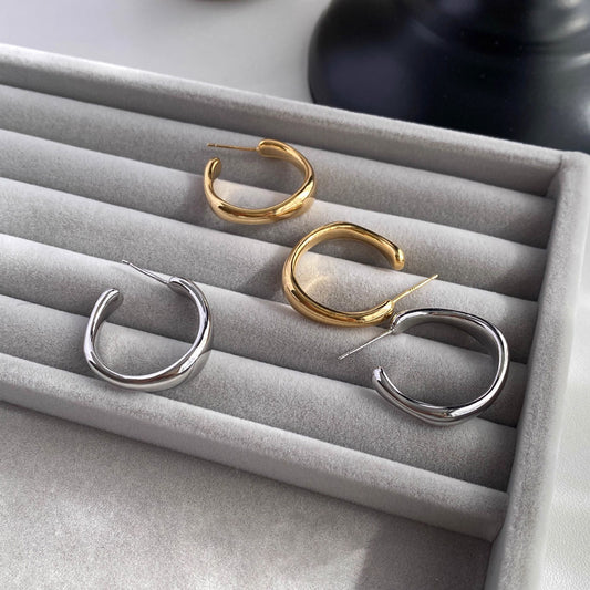 Earring Stud Minimalist Style Simple C Shaped XEA2085