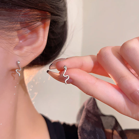 Earring Stud Simple Mini Small Snake Shaped XEA2129