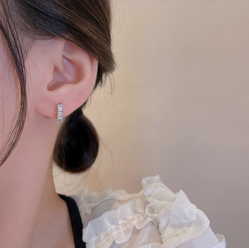 Earring Hoop Huggie Exquisite Zircon XEE5321