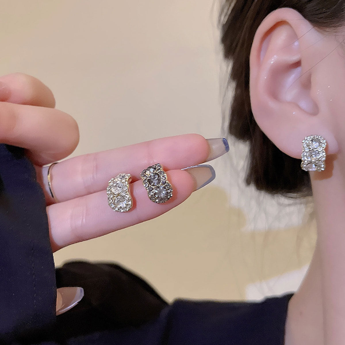 Earring Stud High End Design Blackened C Shaped Zircon XEE5854