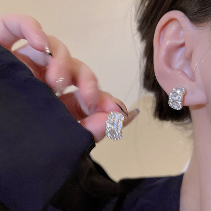 Earring Stud High End Design Blackened C Shaped Zircon XEE5854