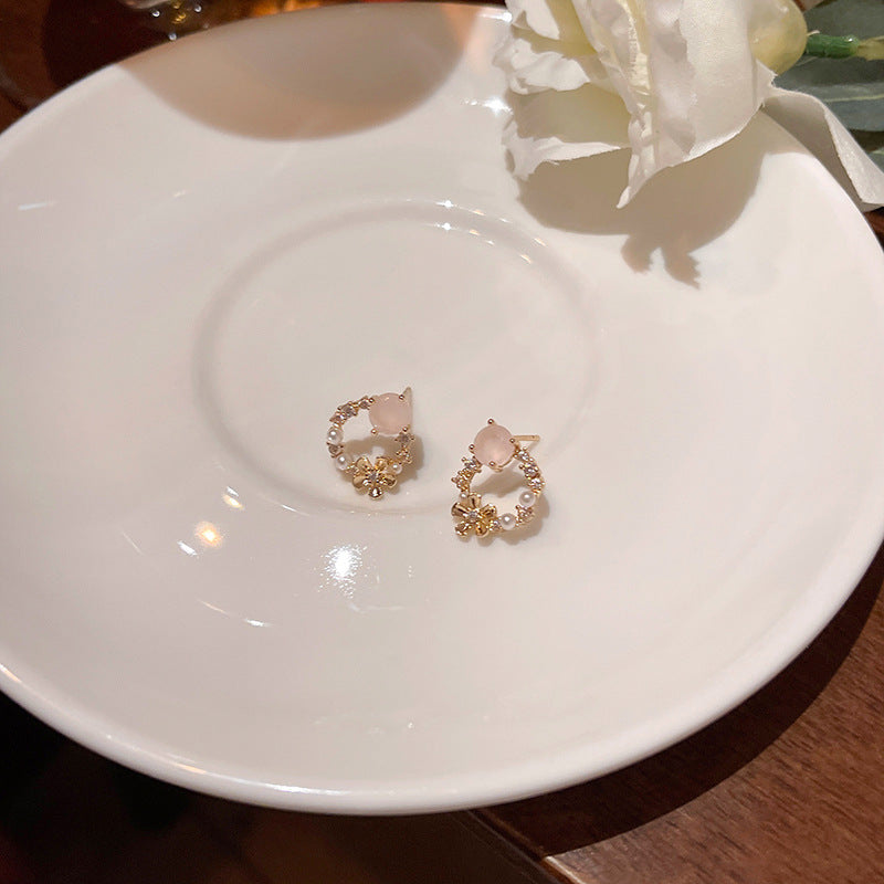 Earring Stud Fresh and Versatile Flower XEE6066