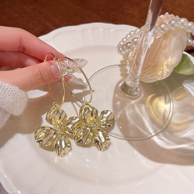 Earring Hoop Charm French Retro Metal Flower XEA2067