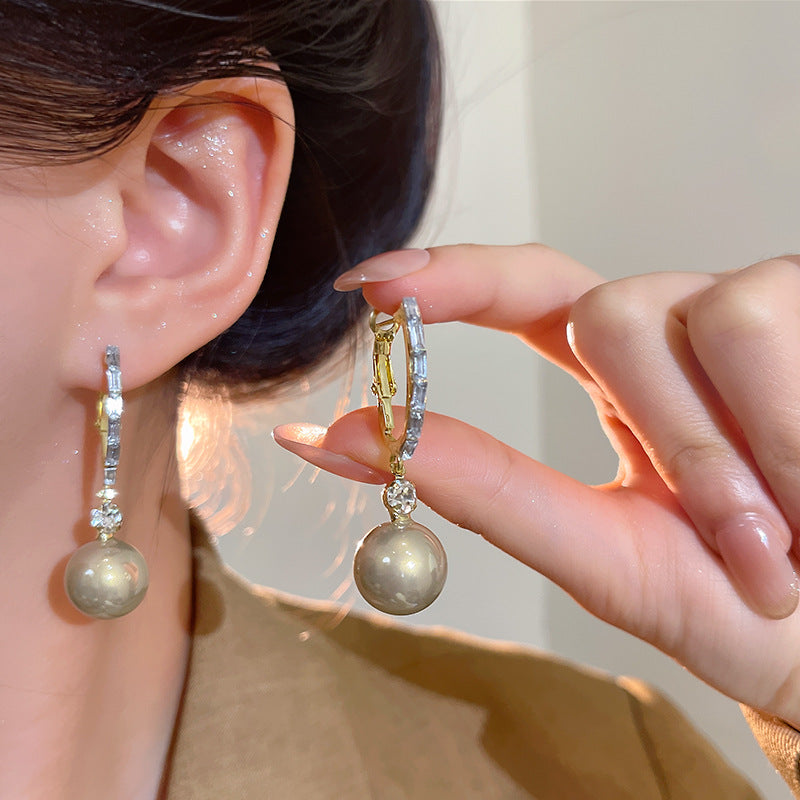 Earring Hoop Elegant and Atmospheric Pearl XLA2237