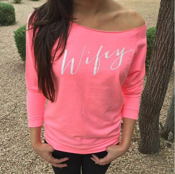 T-Shirt Wifey Long Sleeved Wide Neck