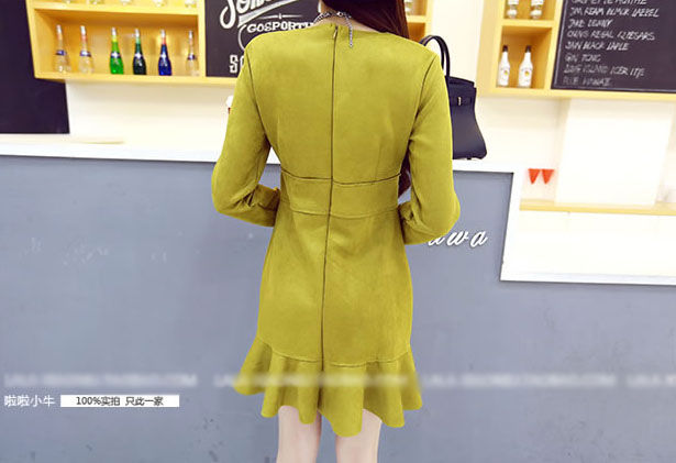 Long Sleeved Slim Flounced Dress