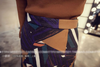 Skirt Geometry Retro Printing