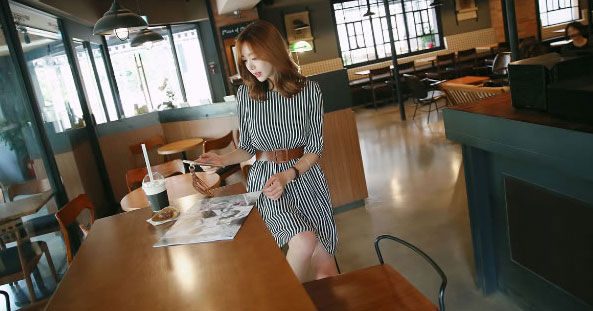 Black White Vertical Striped Short Sleeved Dress with Belt