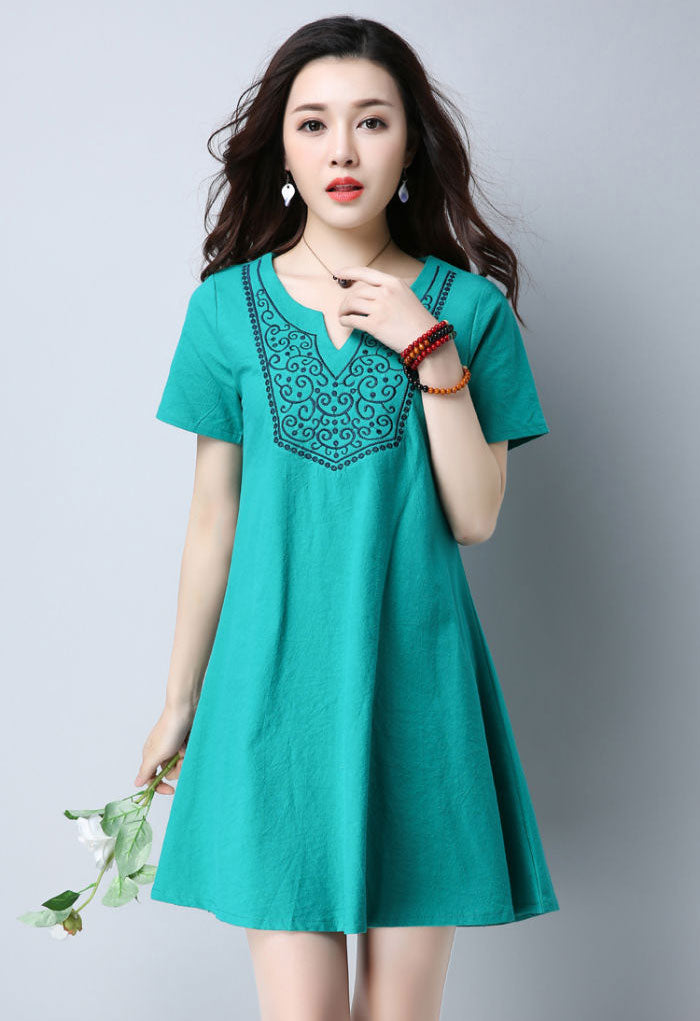 Dress Short Sleeved V Neck Embroidery