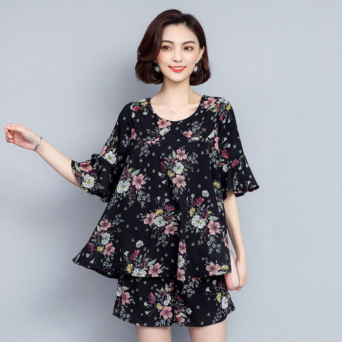 Setelan Sifon Bunga dan Celana Pendek Fashion Korea