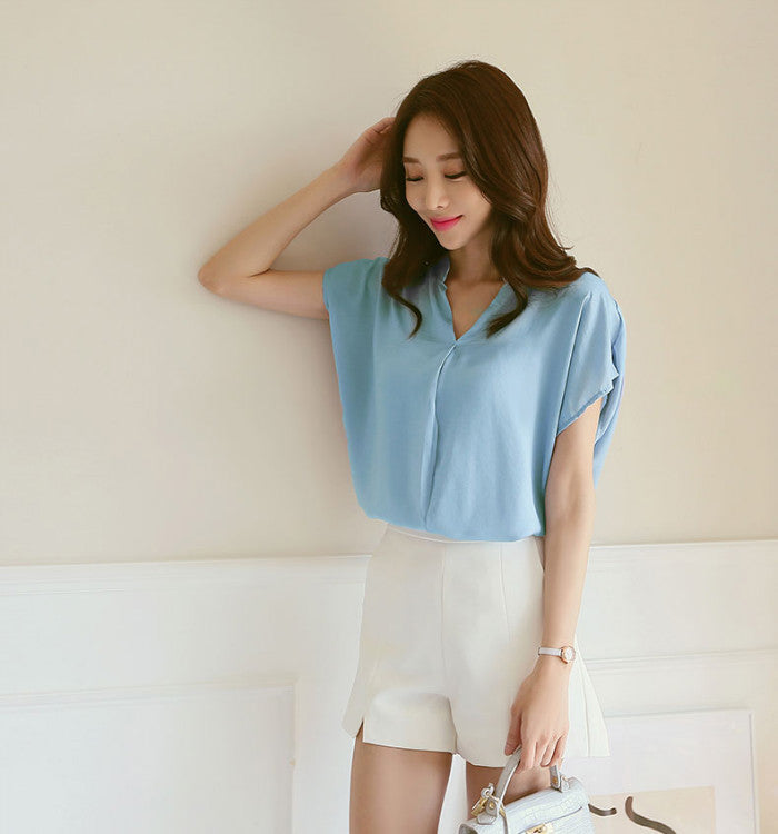 Blouse Kerja Wanita V Neck Minimalis Simpel