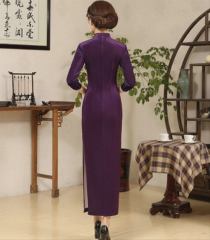 Dress Flower Embroidery Velvet Half Sleeved Long Cheongsam