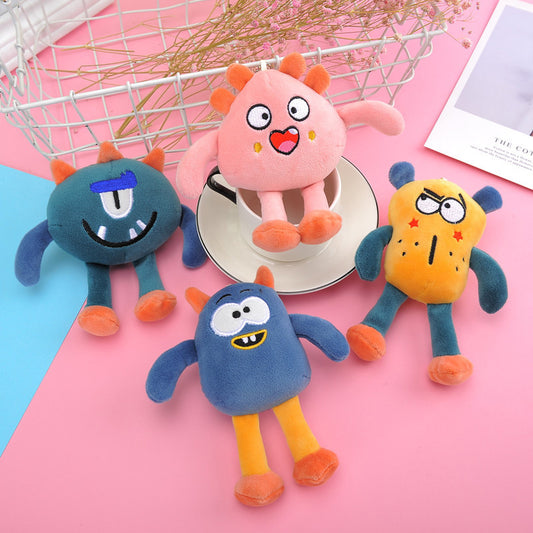 Boneka Karakter Monster Lucu dengan Gantungan